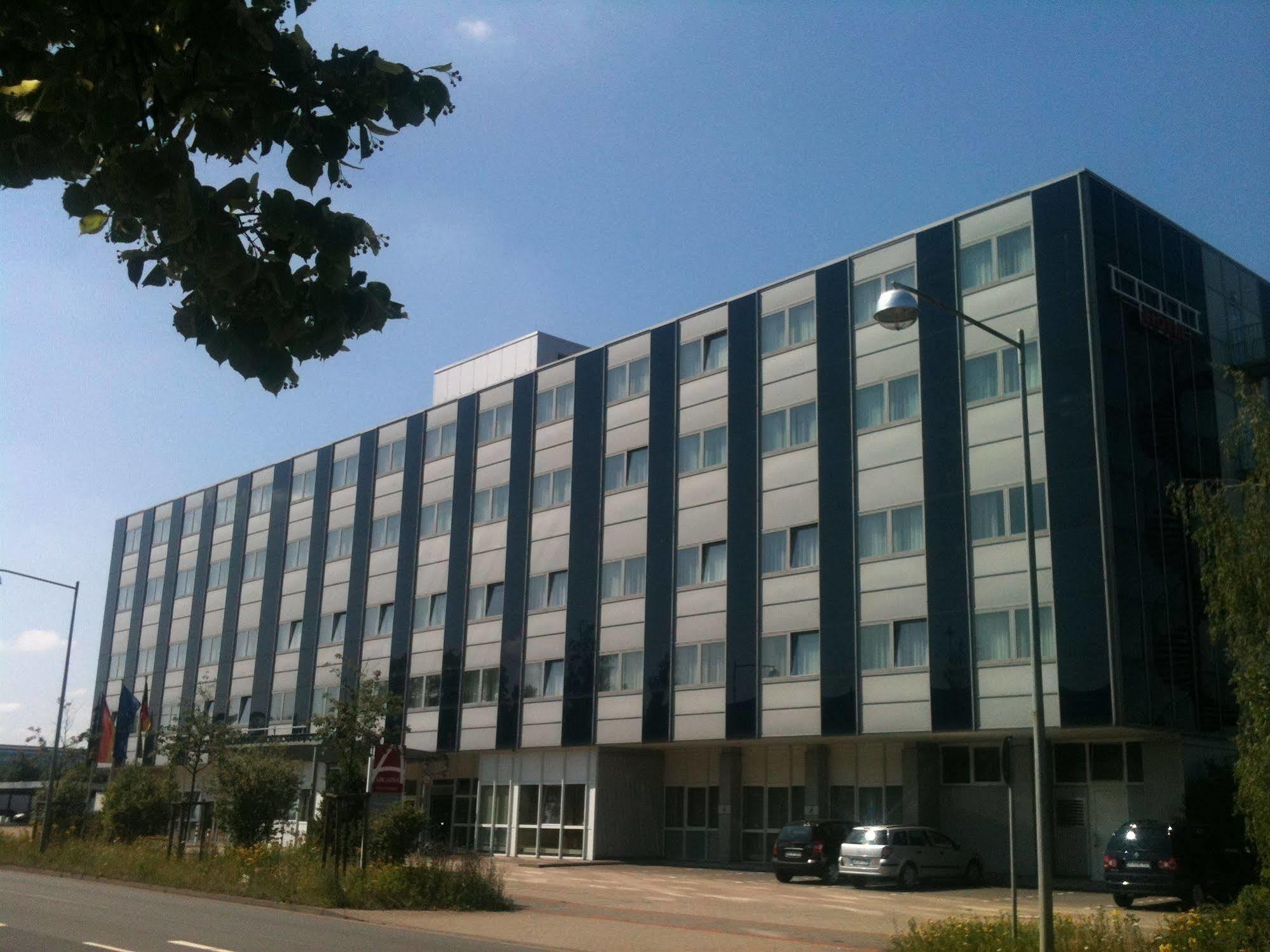 Ramada By Wyndham Hannover Messe Laatzen Ngoại thất bức ảnh