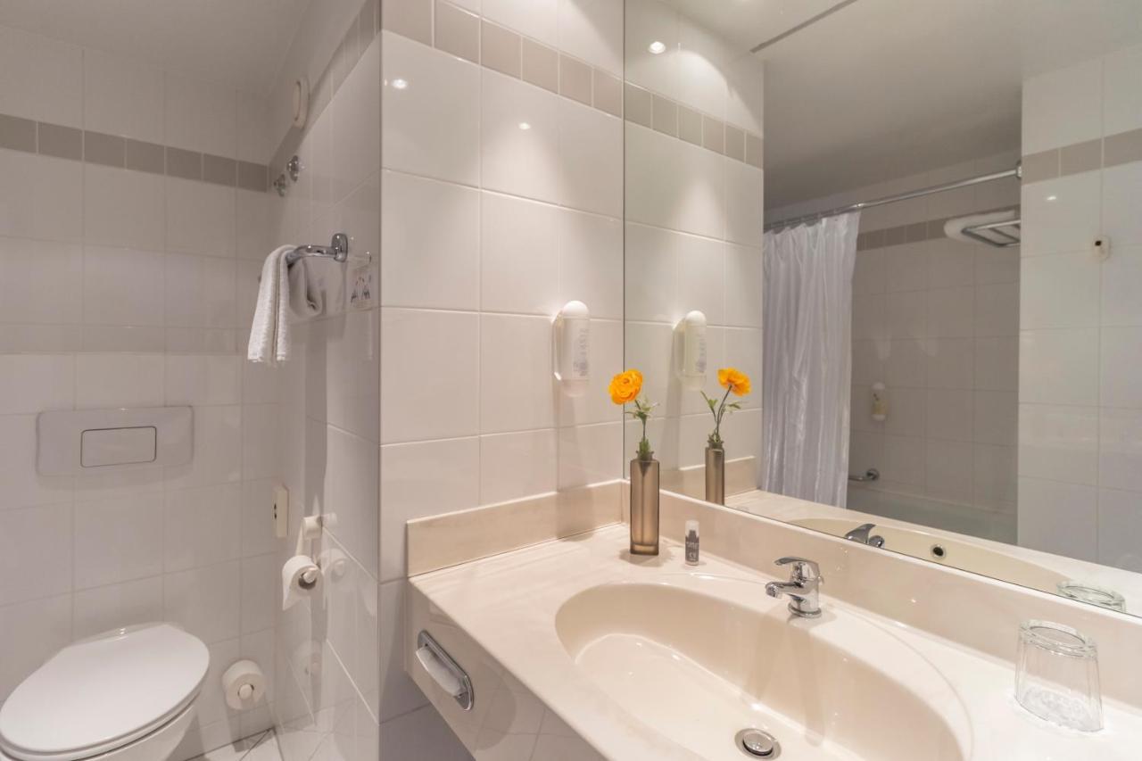 Ramada By Wyndham Hannover Messe Laatzen Ngoại thất bức ảnh