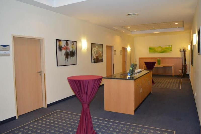 Ramada By Wyndham Hannover Messe Laatzen Ngoại thất bức ảnh